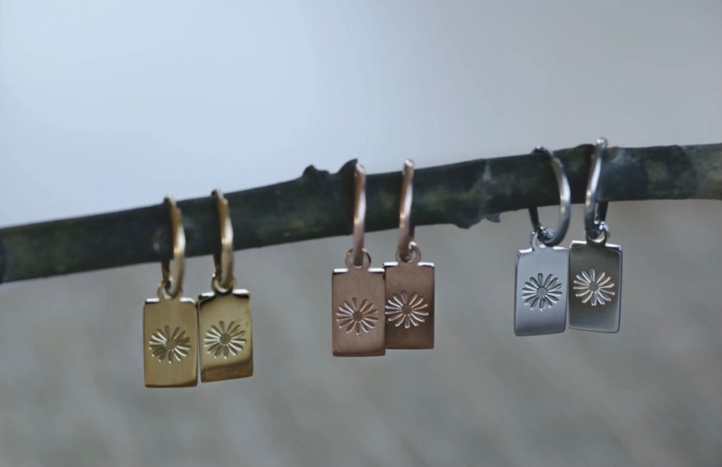 Daisy Hoop Earrings -Gold or Silver