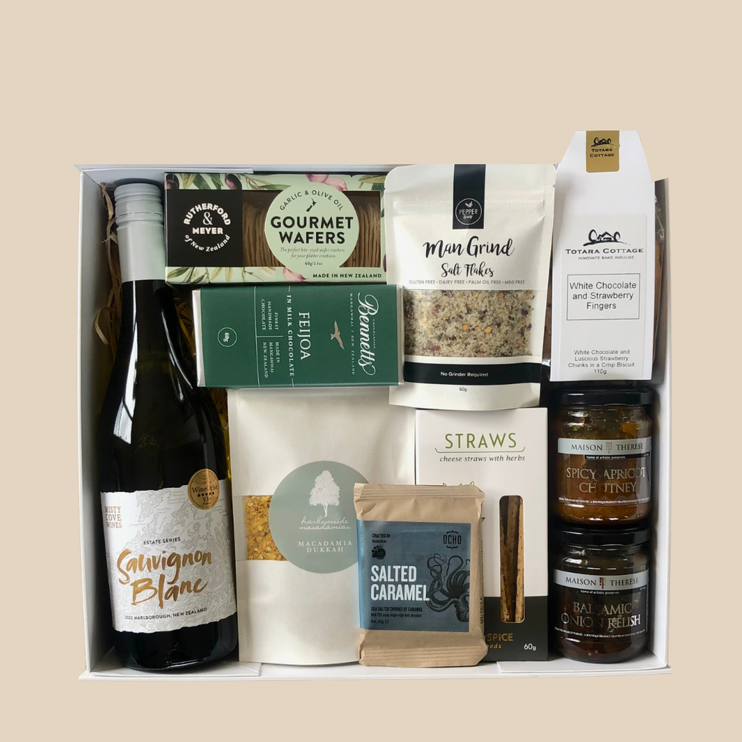 Luxury Gift Boxes and hampers delivered New Zealand wide. – Box and Bow